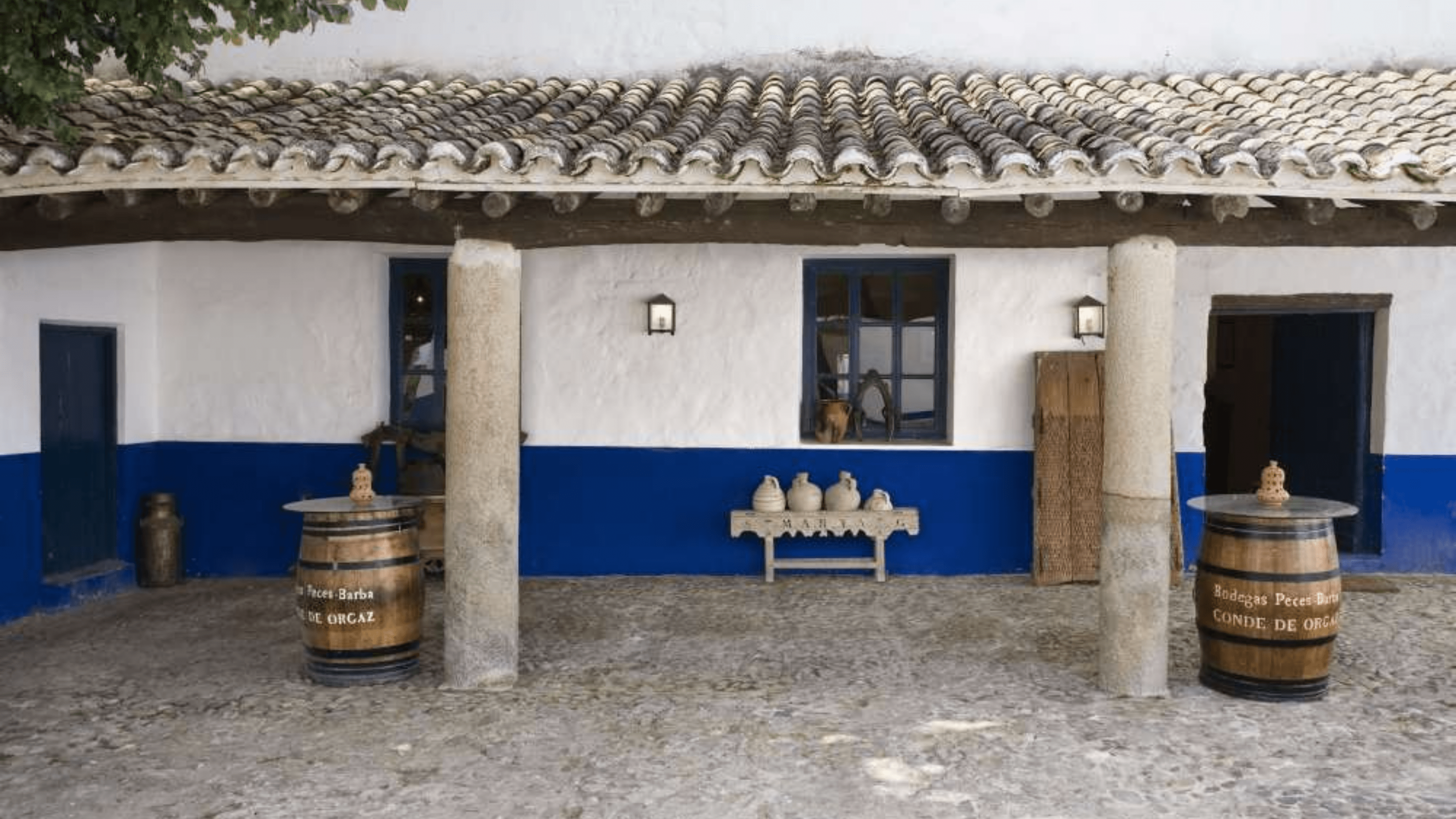 Cuatro calles, enoturismo, cata de vinos en toledo, contratar cata de vinos, turismo en torno al vino, experiencias turísticas en toledo, Toledo, finca Lorangue, finca retamar, Casa rural Finca el Retamar
