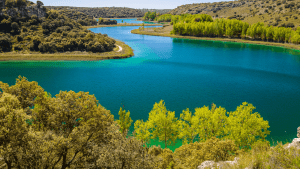 lagunas de ruidera, parque natural, parque nacional, turismo rural, turismo en la naturaleza, ciudad real y albacete, turismo en castilla la mancha